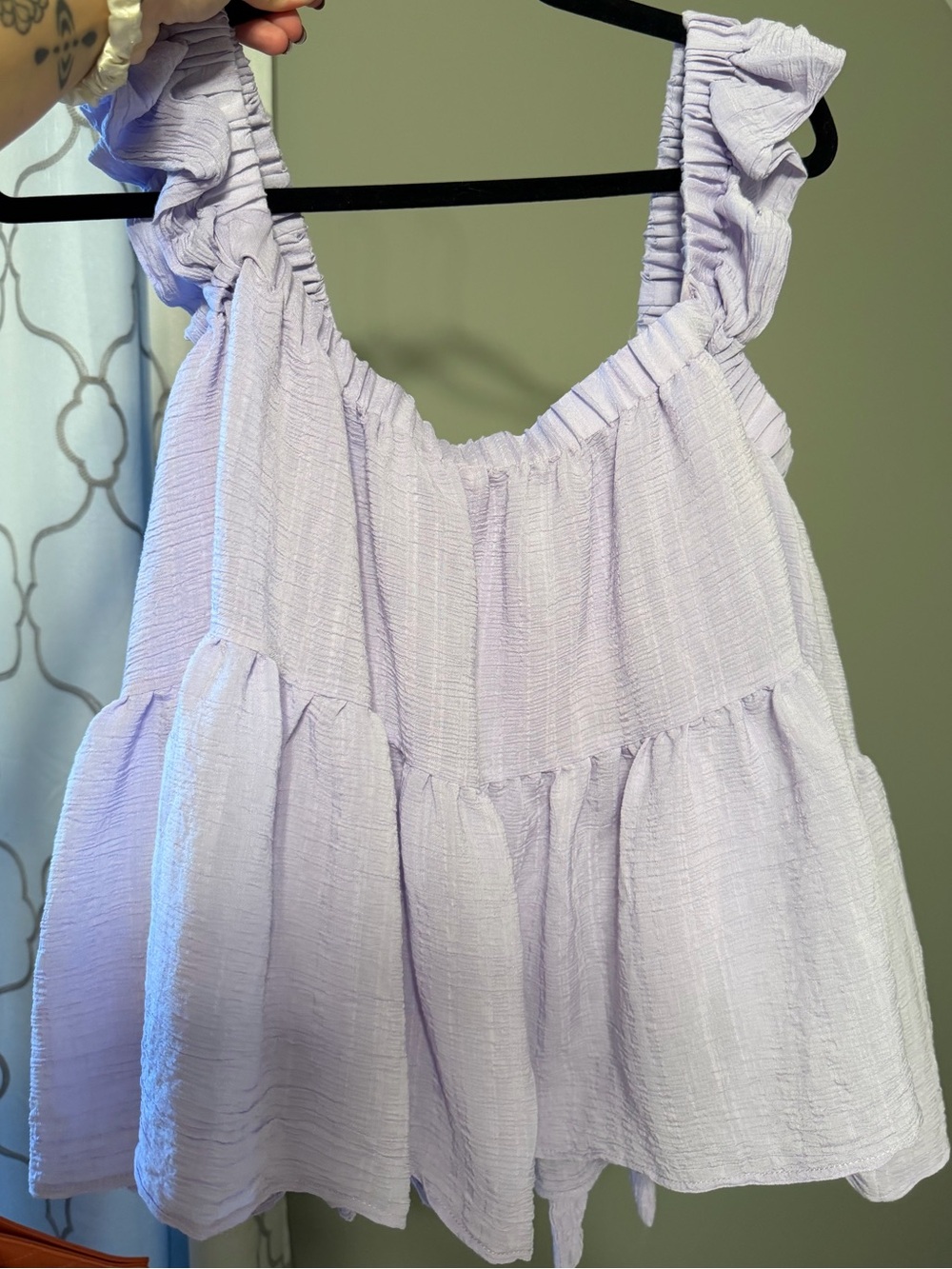 ARULA Lavender Ruffled Tiered Tank